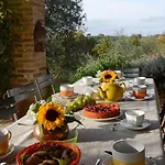 Villa Terra San Raffaele 10&3, Emma