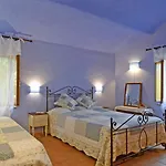 Terra San Raffaele 10&3, Emma Villa *